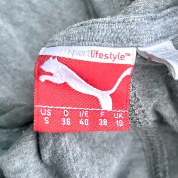 🍍3/$15🍍 Puma Gray Hooded Active Top - Picture 8 of 10